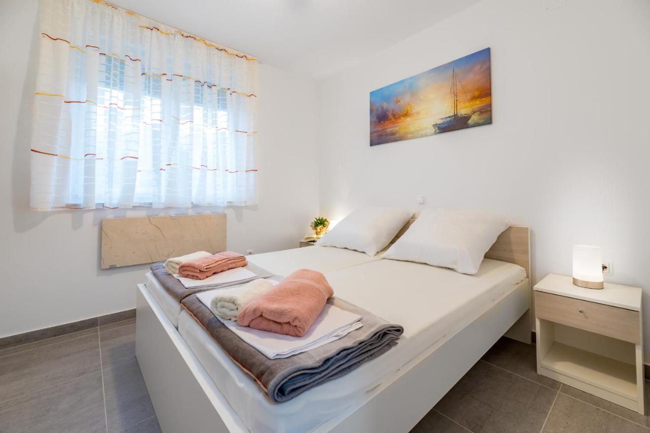 Apartment Lana Baška Εξωτερικό φωτογραφία